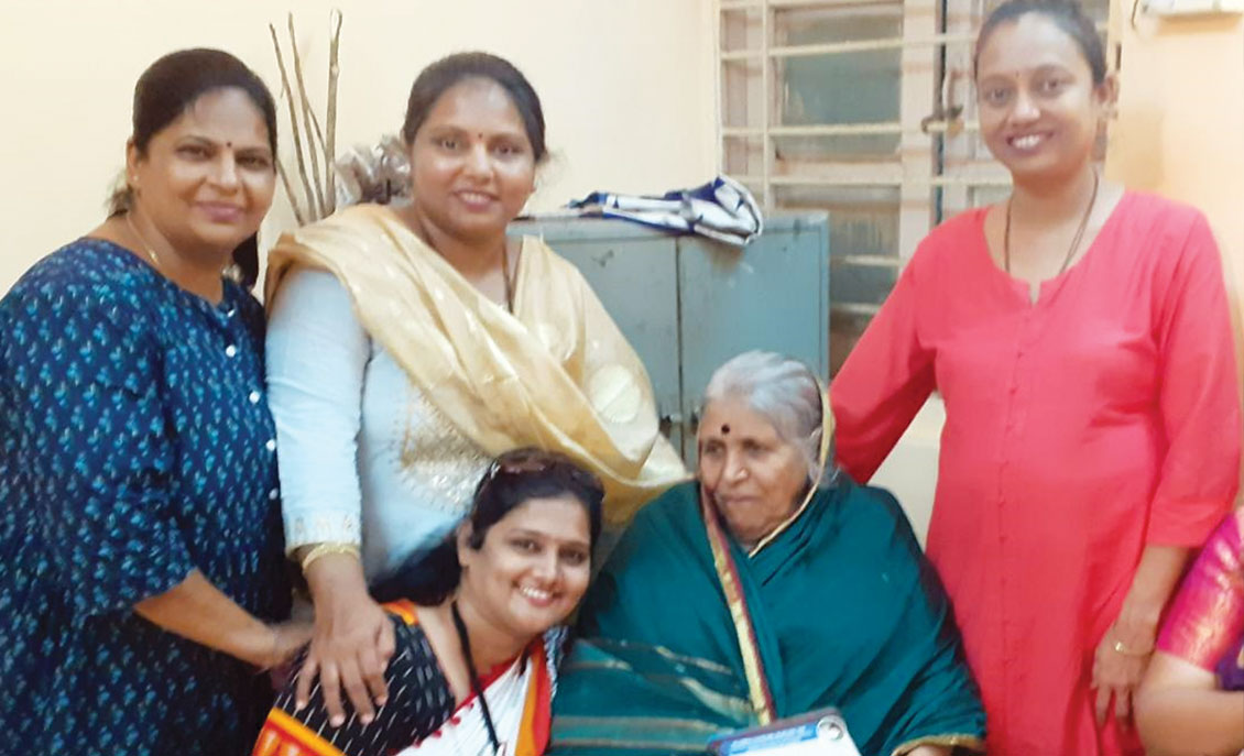 swayamsiddha-mahila-with-sindhutai-sakpal